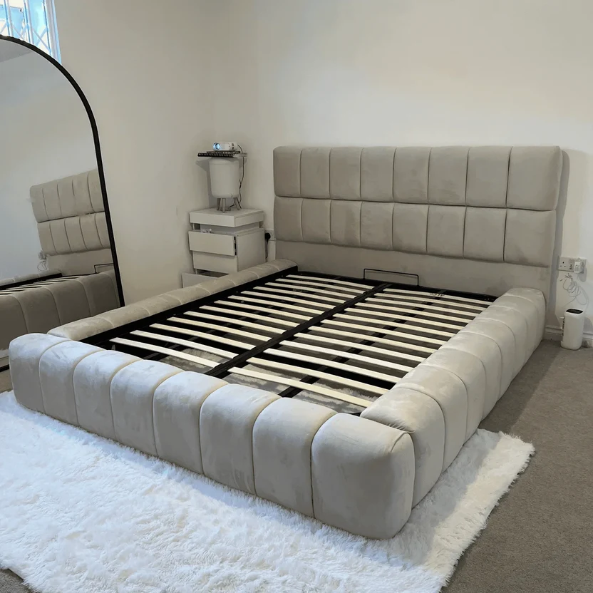 Bespoke Valentique Cubic Headboard Ambassador Bed - Image 6
