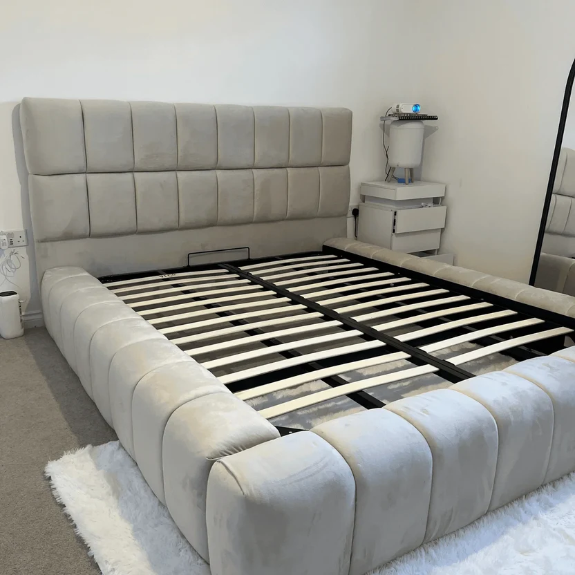 Bespoke Valentique Cubic Headboard Ambassador Bed - Image 5
