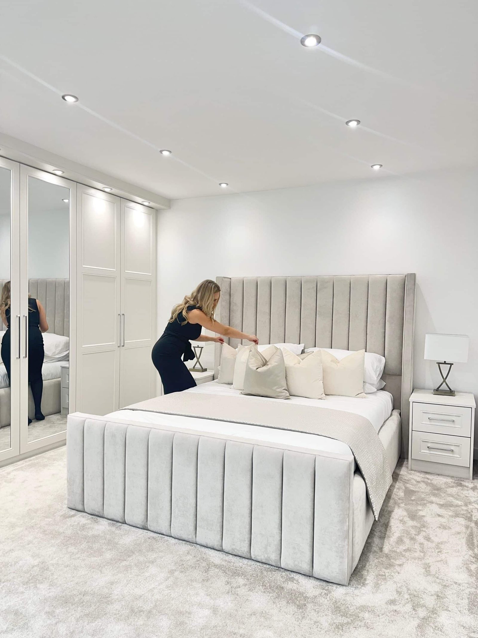 2026 MODERN LYLA LUXE WINGED UPHOSLTERED OTTOMAN BED