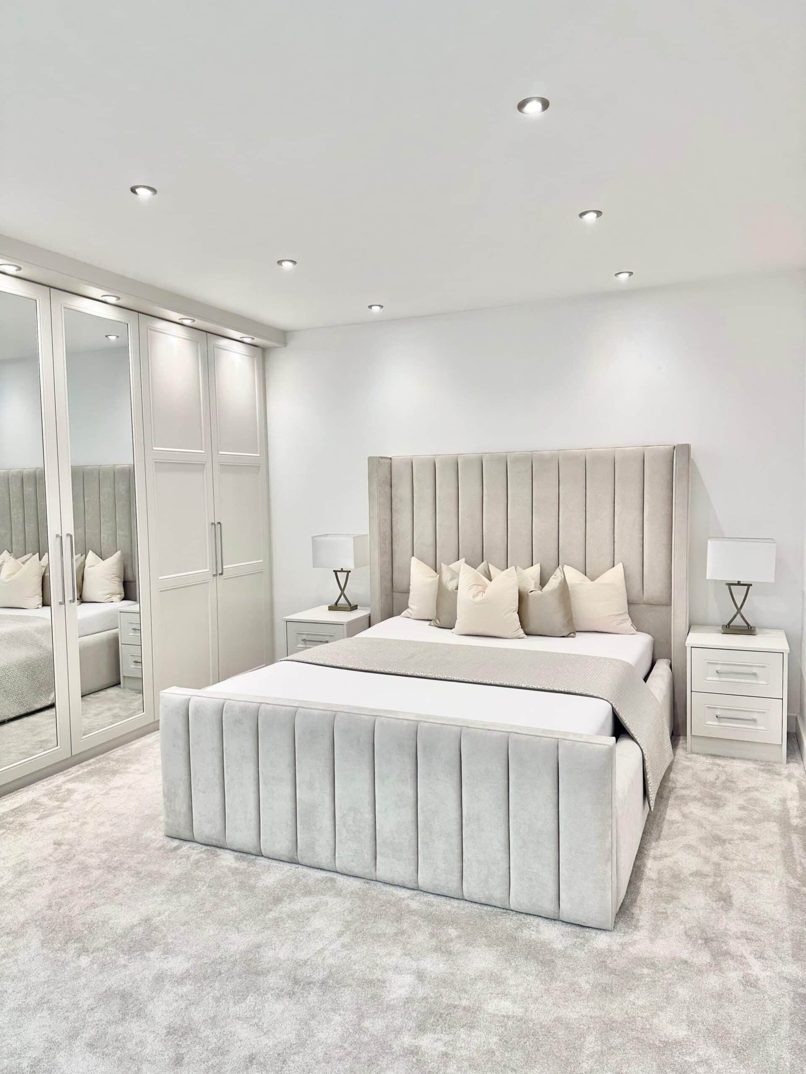2026 MODERN LYLA LUXE WINGED UPHOSLTERED OTTOMAN BED - Image 3