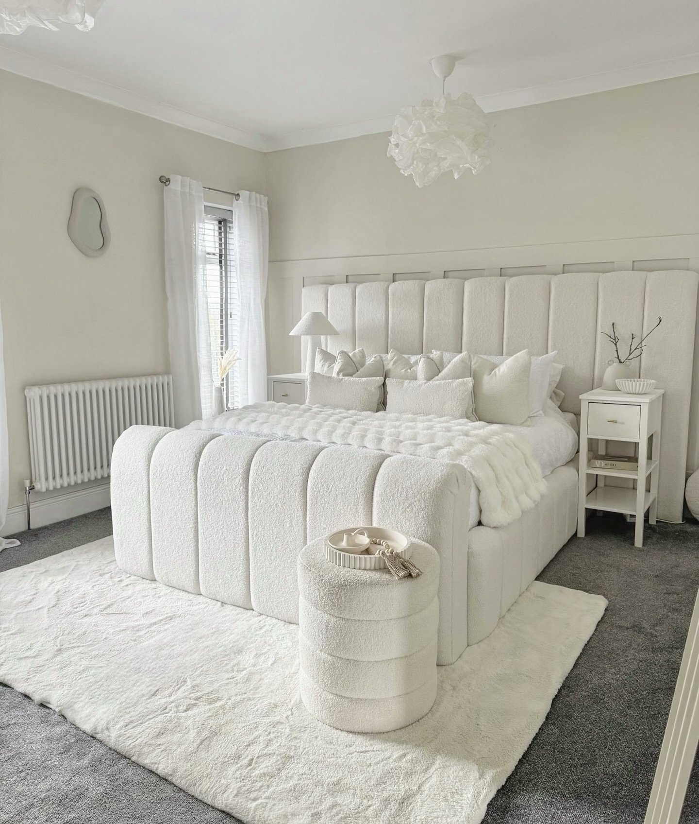 LUXE UPHOLSTERED PLATFORM BOUCLE WIDE HEADBOARD BEDFRAME - Image 2