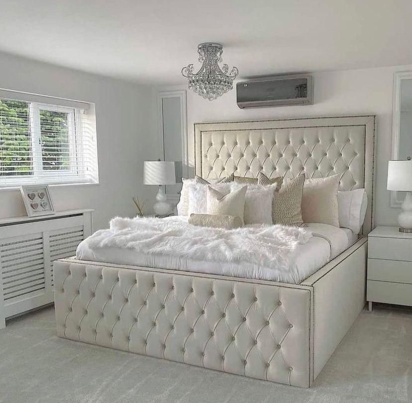 18'' Side Base Tufted Hilton Style Tall Headboard Upholstered Bed - Image 7