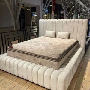 PENAL AMBASSADOR PLUSH VELVET BED