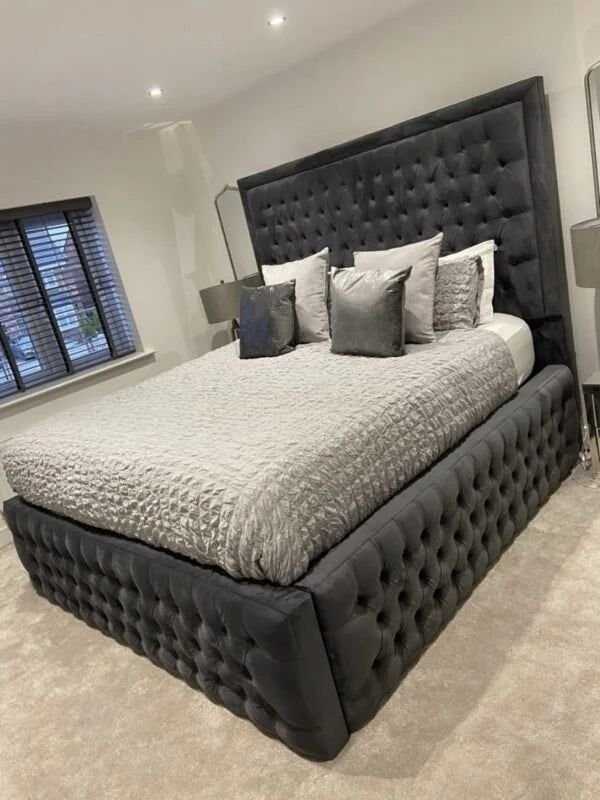 18'' Side Base Tufted Hilton Style Tall Headboard Upholstered Bed - Image 4