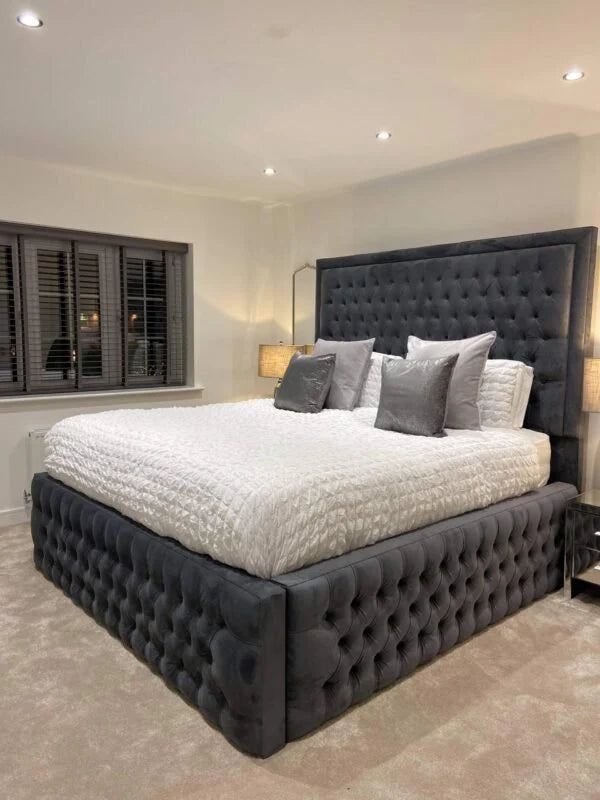 18'' Side Base Tufted Hilton Style Tall Headboard Upholstered Bed - Image 5